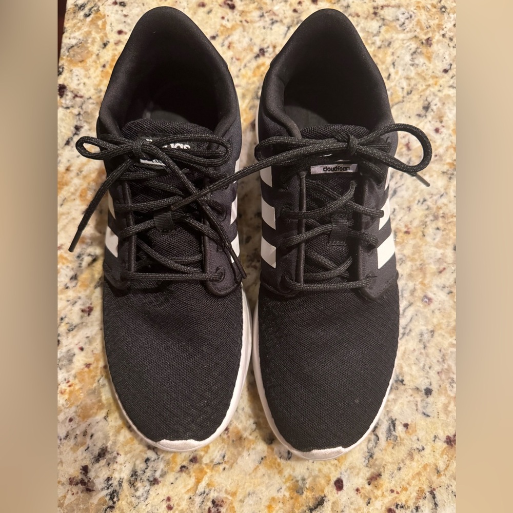 Womens Adidas Sneakers size 8 1/2